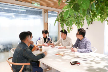 中職高職學(xué)校 中職高職學(xué)校